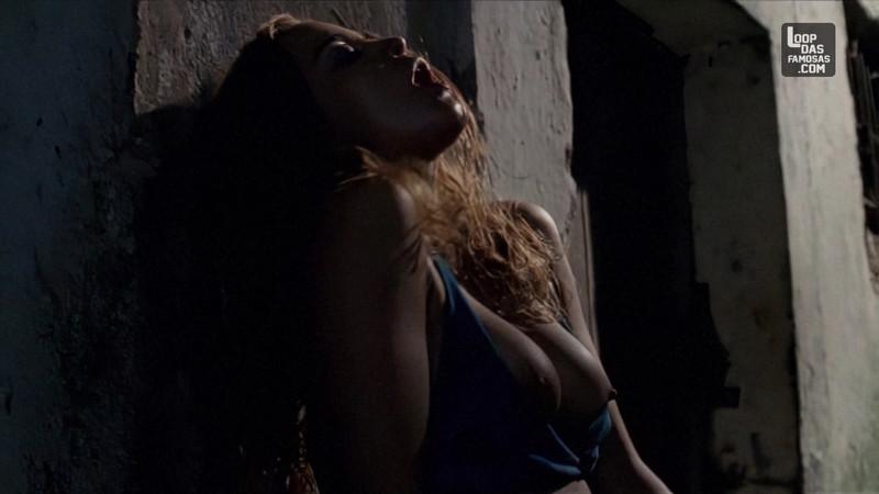 Alice Braga nua no filme “Cidade Baixa” #02